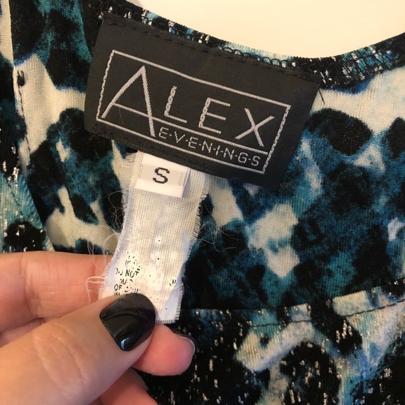 Blue, White, & Black Animal Print Tank Top Jacket - Picture 7 of 8